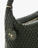 Borsa Hobo Intrecciata con Charm Logo – Verde Bosco