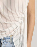 Blusa Asimmetrica in Voile Rigato con Drappeggio Couture