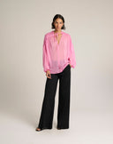Blusa Fluida in seta con Scollo Arricciato e Laccetti