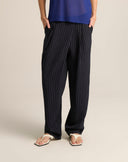 Pantalone Gessato con Incrocio Frontale