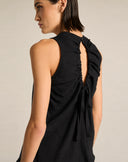 Top Smanicato con Scollo all'Americana e Drappeggio