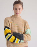 Maglione Color-Block con Maniche Asimmetriche Carta da Zucchero